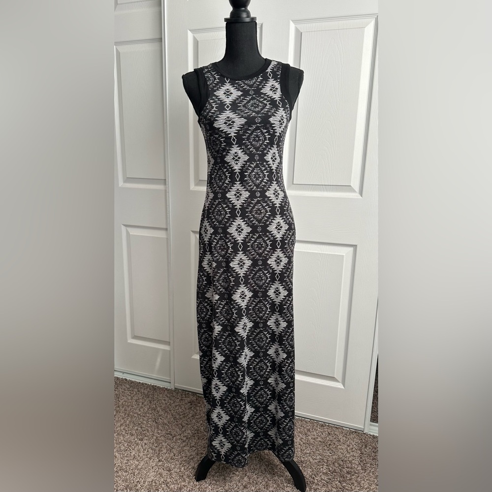 Pattern Maxi Dress w/ Slit